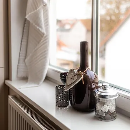 Апартаменты Lovely Spacious In The City Center