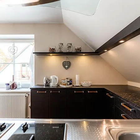 Apartmán Lovely Spacious In The City Center